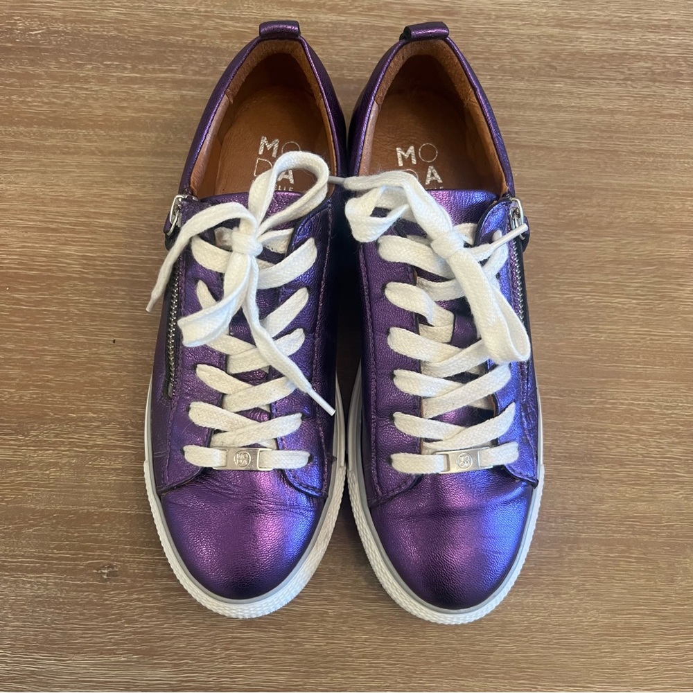 Moda in Pelle Shiny Purple Women's Sneakers